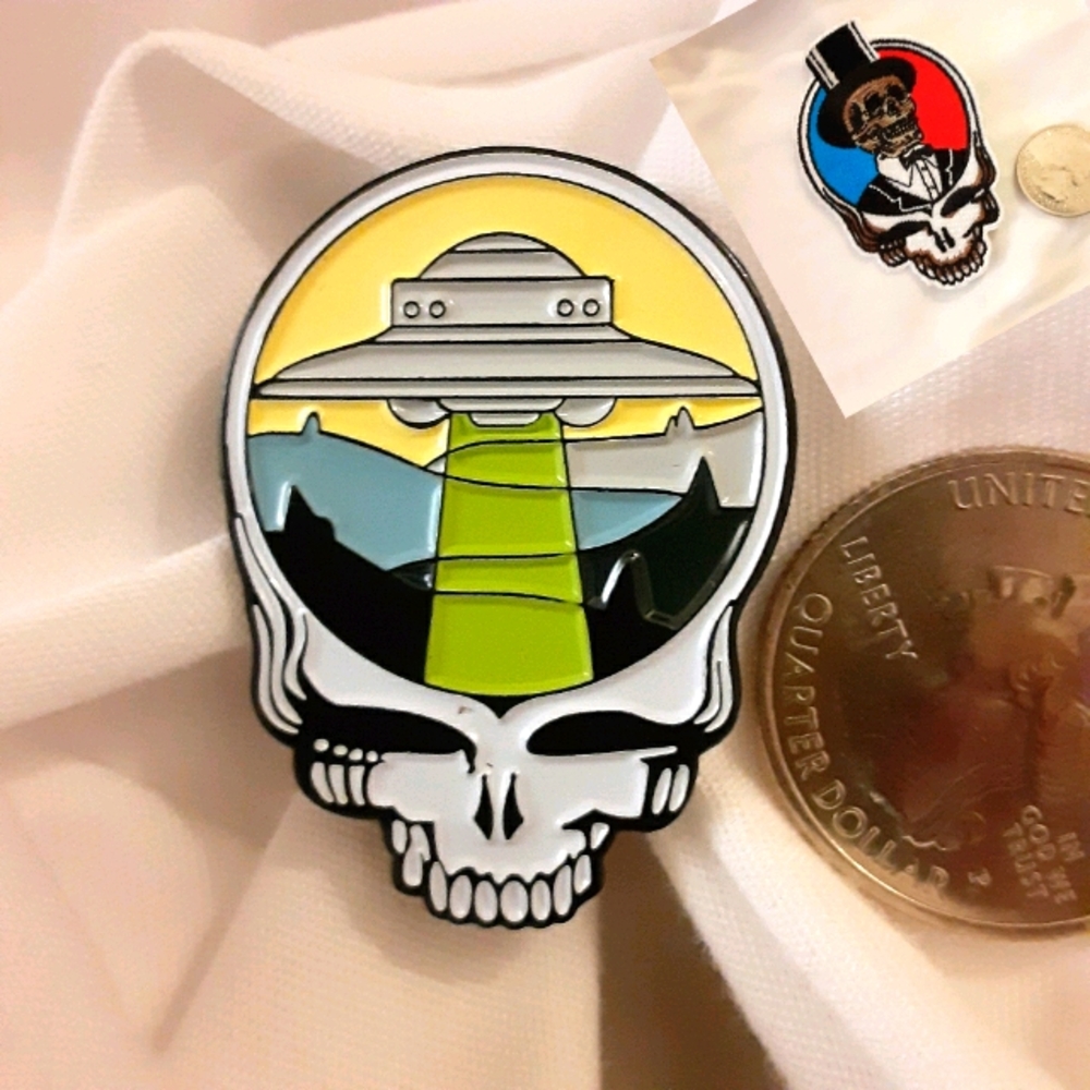 Grateful Dead UFO SYF pin + FREE SYF top hat patch